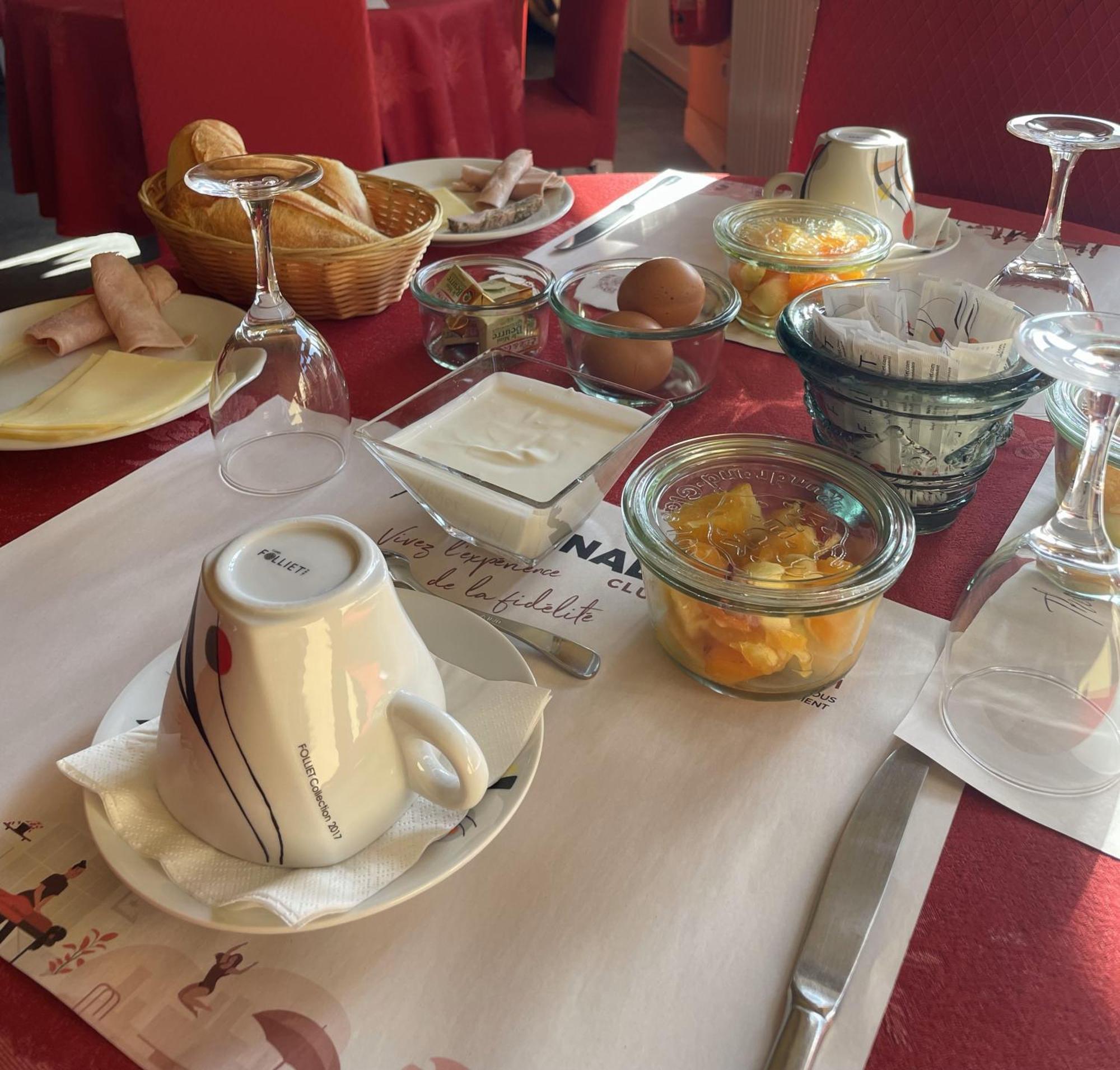 The Originals Boutique, Hotel Clos Sainte Marie, Nevers Eksteriør billede