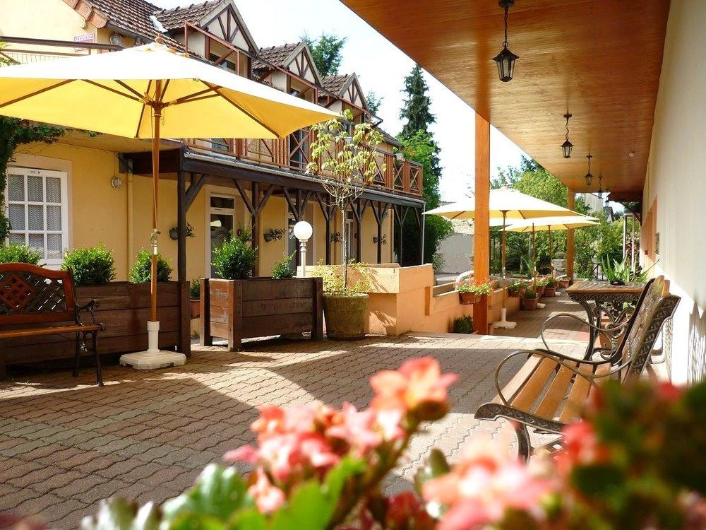The Originals Boutique, Hotel Clos Sainte Marie, Nevers Eksteriør billede